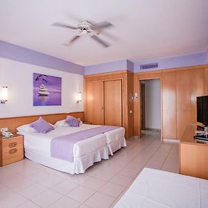 Dreibettzimmer